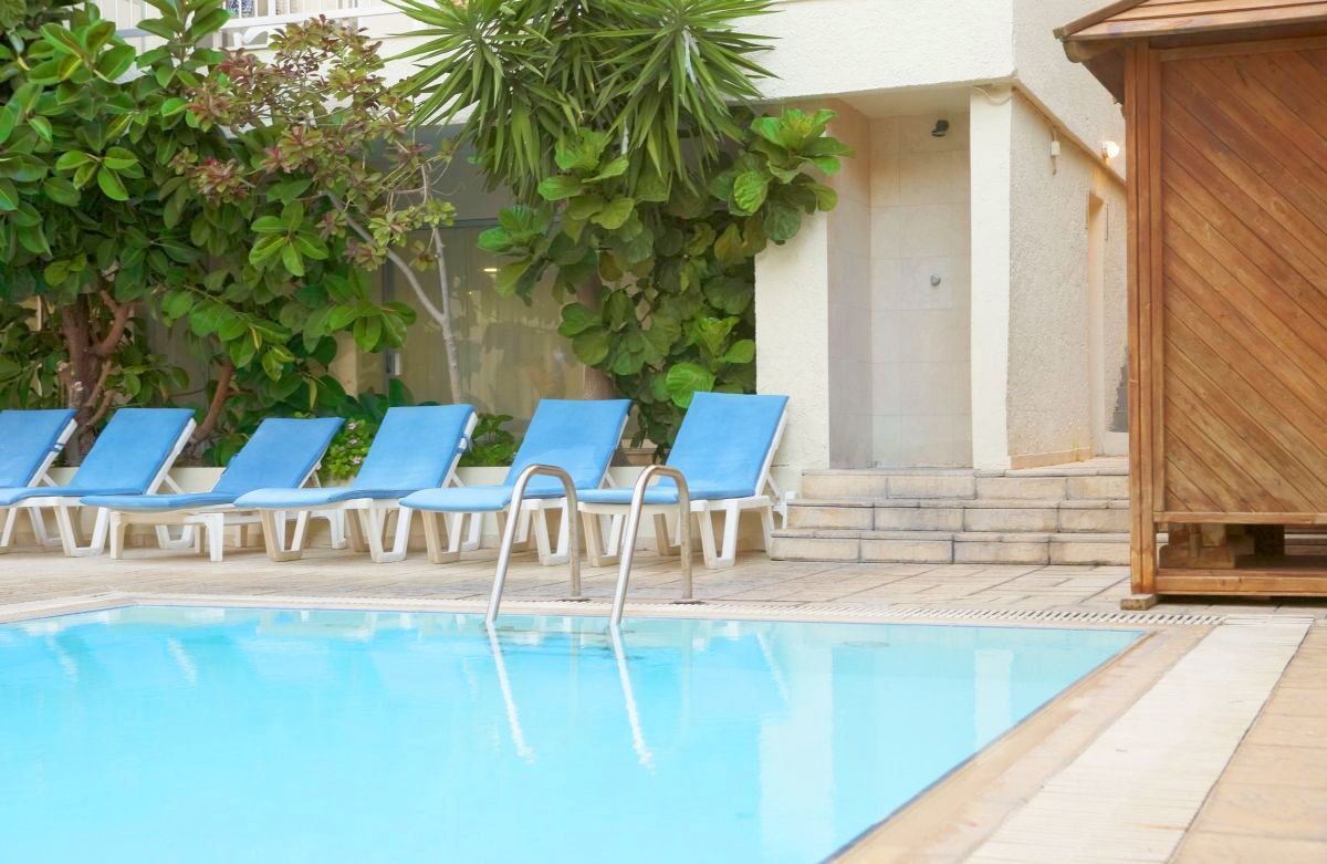 Esperia Hotel 3*